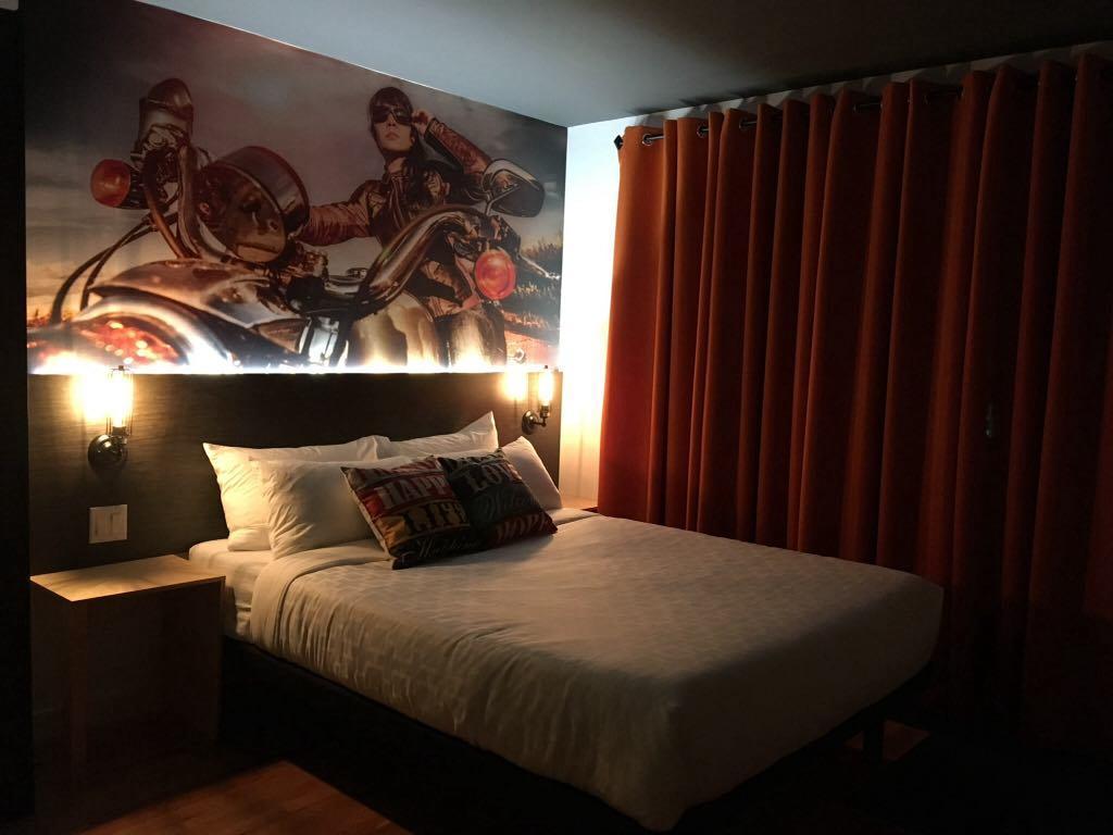 Hotel Historique Et Manoir Route 66 Saint-Victor 外观 照片